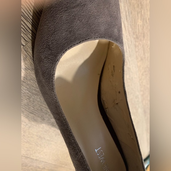 Colour block Nine West Block heels, worn inside only a few times. - Picture 6 of 8